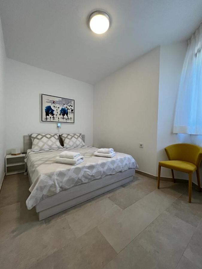Apartments House Barbara Kornić Εξωτερικό φωτογραφία