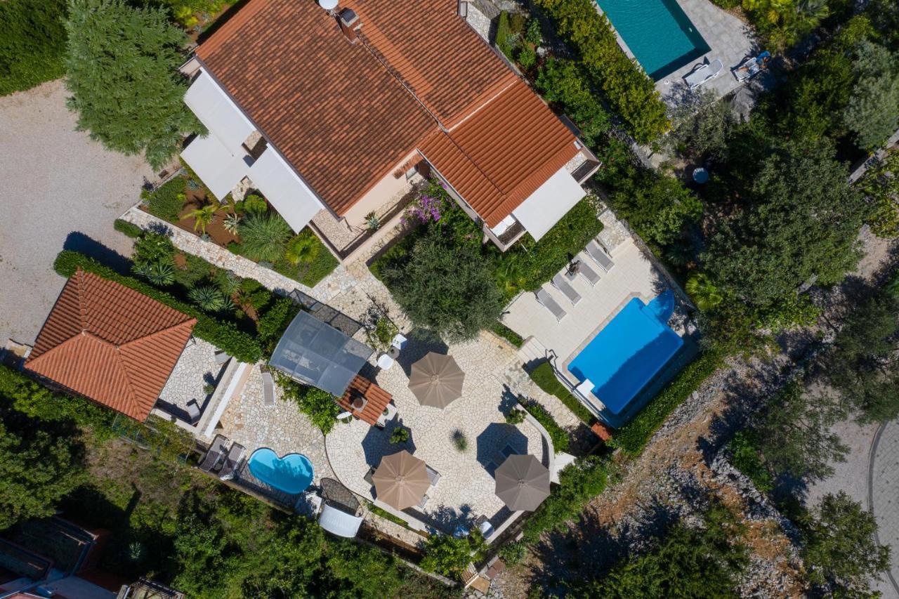 Apartments House Barbara Kornić Εξωτερικό φωτογραφία