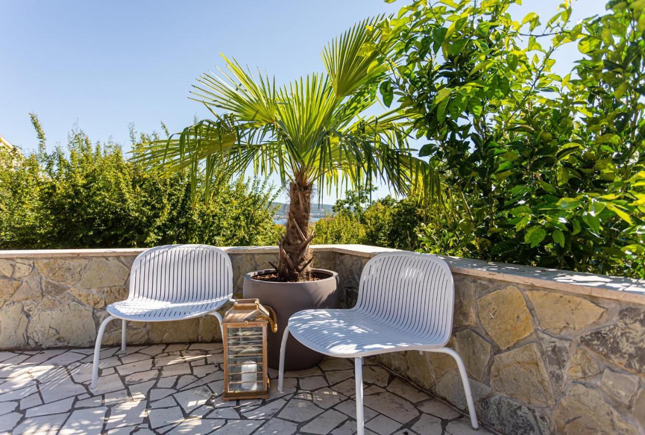 Apartments House Barbara Kornić Εξωτερικό φωτογραφία